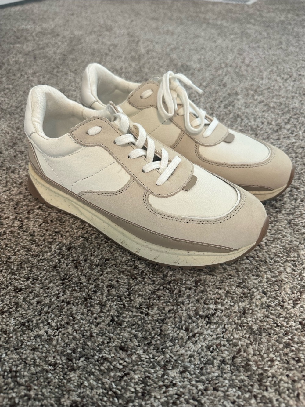 Madewell Cream and White Low-Top Lace Sneakers